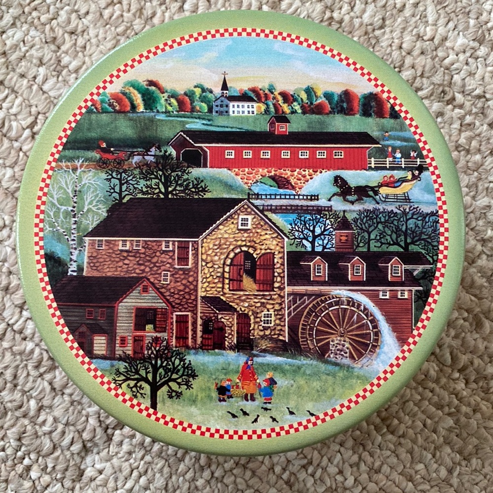 Vintage “Bridges of Parke County” tin